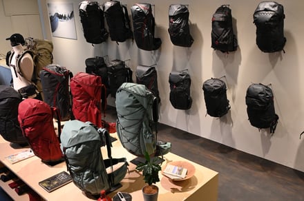 クレッタルムーセンが原宿にオープンした直営店の画像