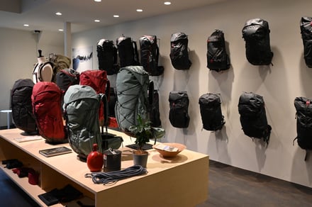 クレッタルムーセンが原宿にオープンした直営店の画像