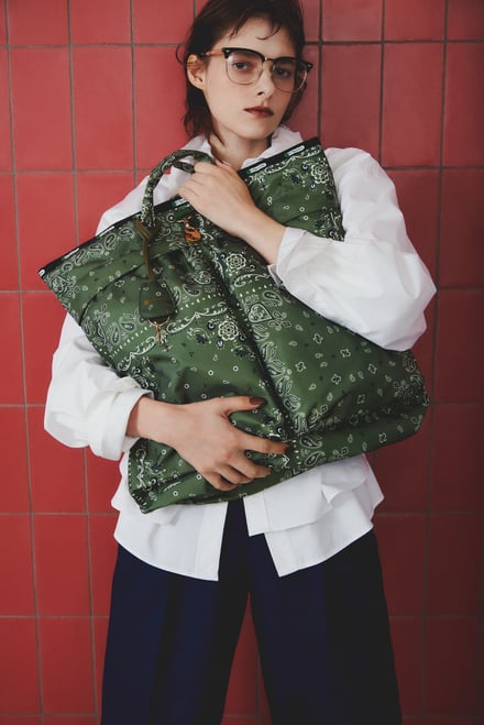쥹ݩ`ȥåLg Helmet Tote