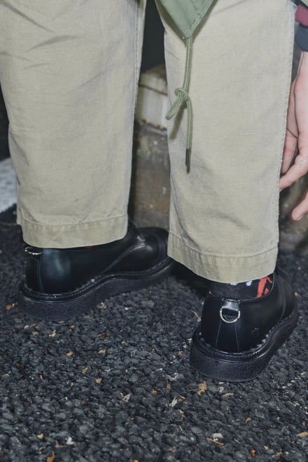 SANDERS MILITARY COLLECTION × GEORGE COX “GEORGE COX MILITARY DERBY SHOE“