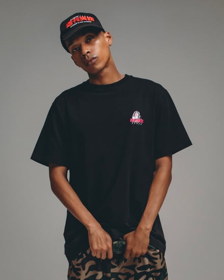 ATTRCTRと週刊実話のコラボアイテム