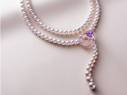 紫の上から着想したネックレス「Parfation principal」