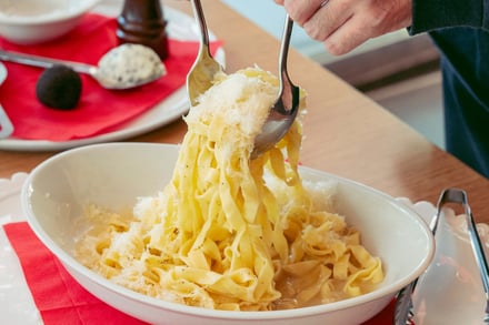 ディーゼルのレストラン 「Cucina Diesel Farm」とミシュランガイド東京2026掲載店「ess.」 の山口智也シェフによるコラボレーションコース