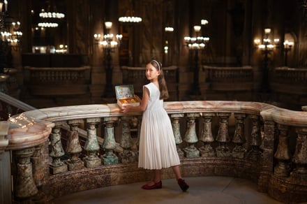 限定マカロンボックス「パリ・オペラ座 ─ 眠れる森の美女」 商品画像