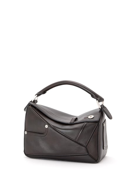 LOEWEの2026年春夏プレコレクションのアイテム画像