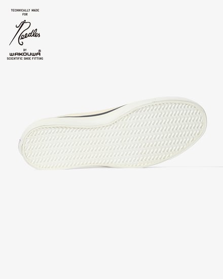 ニードルズとコラボしたワクワのスニーカー アイテム画像