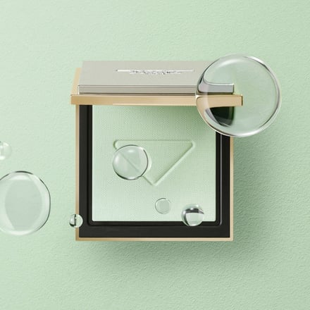 プラダ ビューティ 2026年1月1日発売の新アイテムの画像