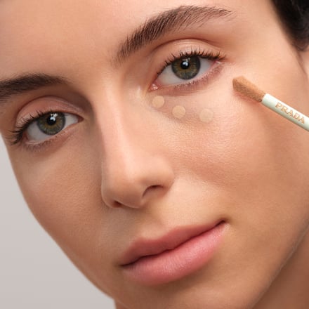 プラダ ビューティ 2026年1月1日発売の新アイテムの画像