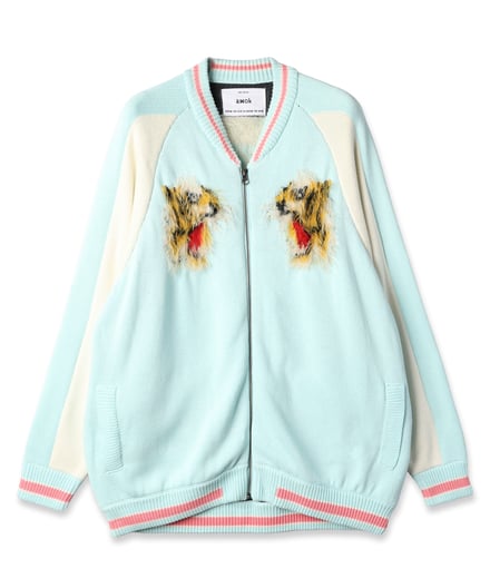 ポップアップで発売する限定ニット