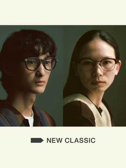 ジンズのアイウェアを着用したモデル