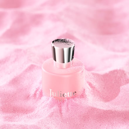 ジュリエット ハズ ア ガン パウダー ラブ オードパルファムの画像