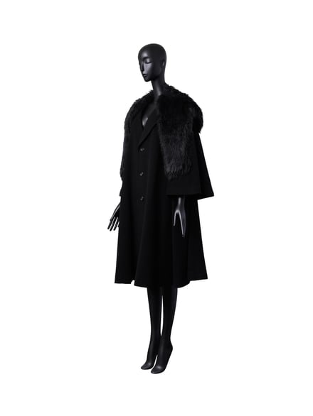 ライラがザ・ロウとのコラボレーションで展開するアイテムの画像