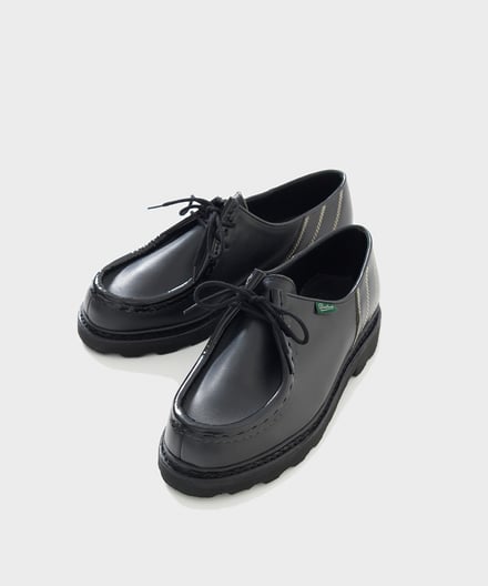 別注したシューズ