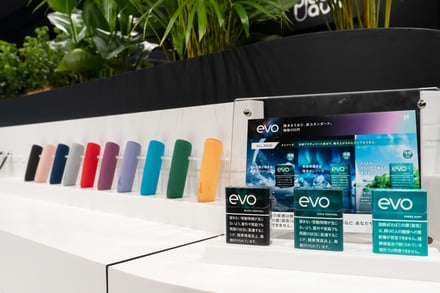 3F OASIS LOUNGE 商品展示