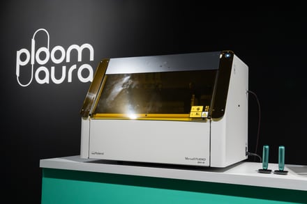 1F フロントパネルプリントサービス