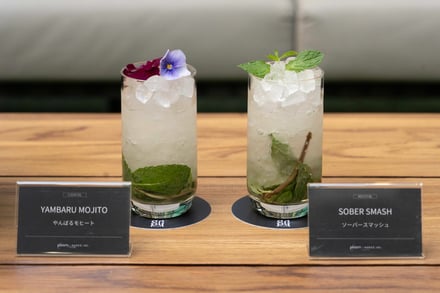 3F Chill outコーナー 商品展示モクテル＆カクテル