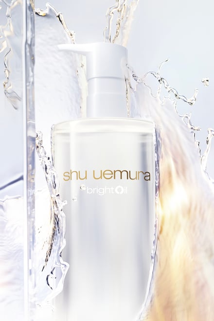 シュウ ウエムラ ブライト クレンジング オイル 画像