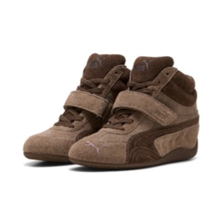 スニーカーの画像