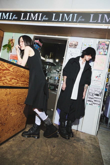 ボタンブーツのヴィジュアル