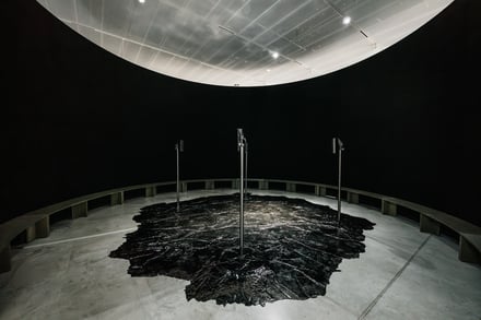 作品ヴィジュアル