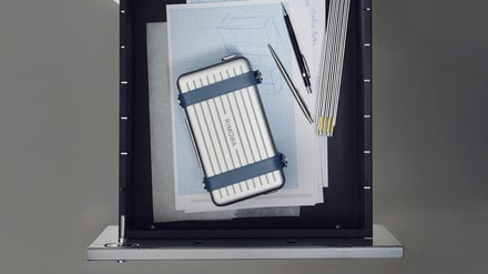 プロダクトヴィジュアル