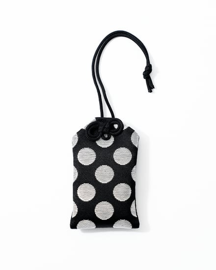 通称“ギャルソンお守り”