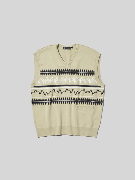 ニットベスト