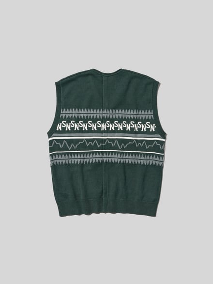 ニットベスト
