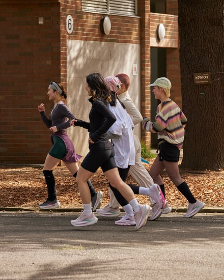 ブルックスのシューズを履いたスナップ