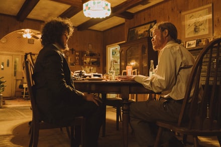 映画「ブゴニア」のワンシーン