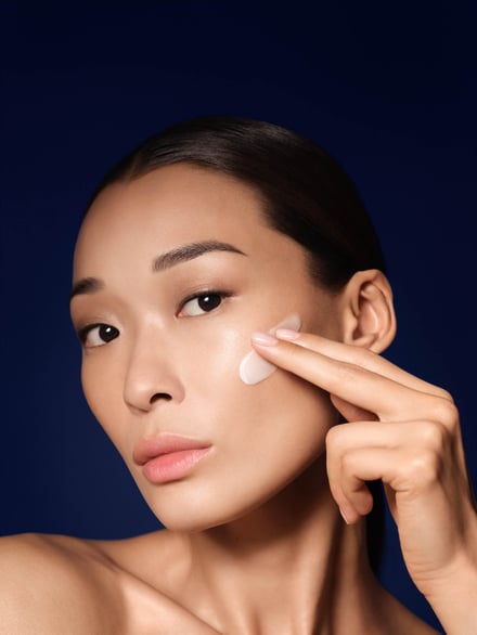 ゲラン オーキデ アンペリアル ザ ロンジェビティ ライトクリーム発売