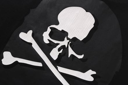 mastermind A BATHING APE コラボレーションアイテム