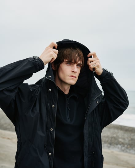 White MountaineeringとALPHA INDUSTRIESのコラボコート