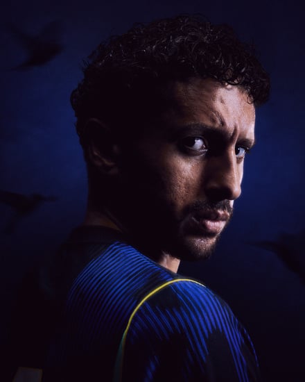 ユニフォームを着たモデル