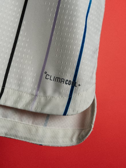 ユニフォームのヴィジュアル