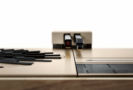 オーディオ機器