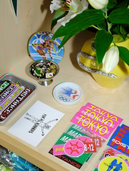 ディスタンス パリの店内