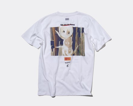 岡本太郎作品をプリントしたTシャツ