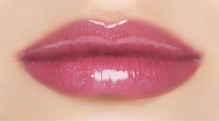 ケイトリップモンスターとリップモンスター ツヤバースの夏限定色の画像