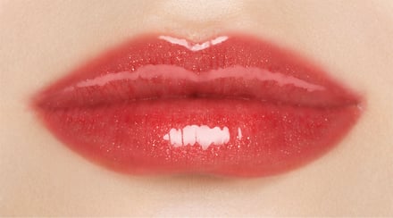 ケイトリップモンスターとリップモンスター ツヤバースの夏限定色の画像