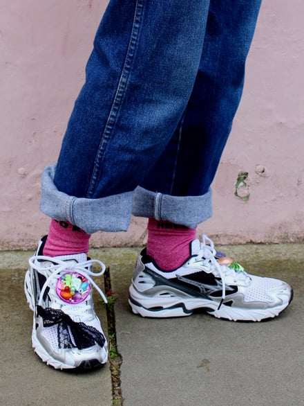 デコスニーカー