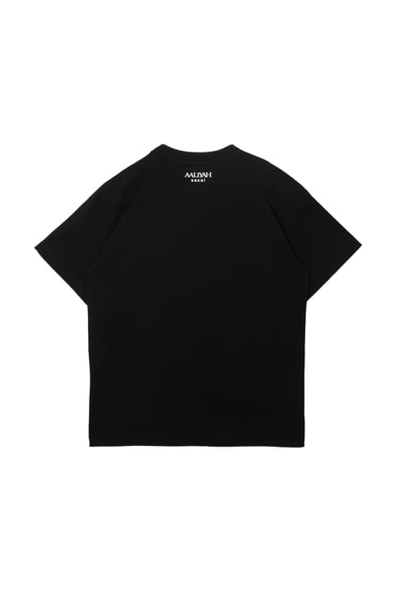 サカイがR&Bアーティスト アリーヤとコラボ