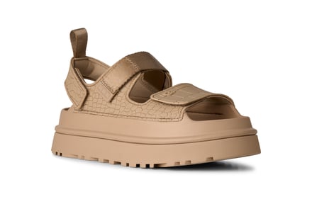 アグのサンダル