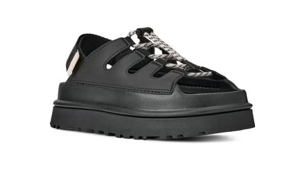 アグのサンダル