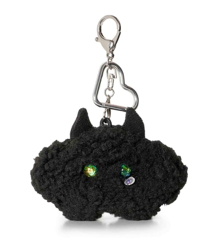 ベイシックスとユメクモのコラボチャーム