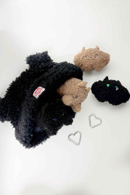 ベイシックスとユメクモのコラボチャーム