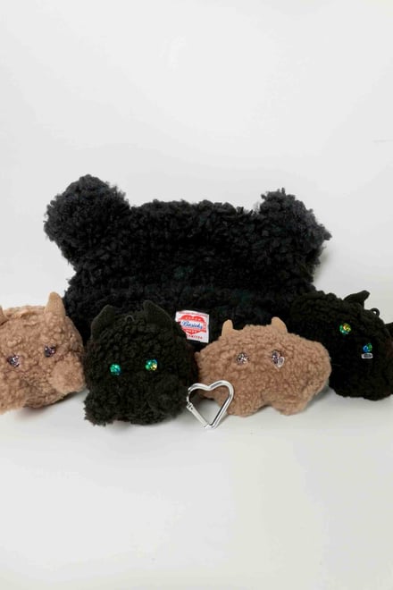 ベイシックスとユメクモのコラボチャーム