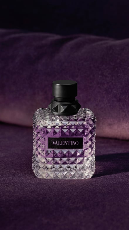 ヴァレンティノ ビューティ ヴァレンティノ ボーン イン ローマ パープルメランコリアの画像