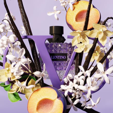 ヴァレンティノ ビューティ ヴァレンティノ ボーン イン ローマ パープルメランコリアの画像