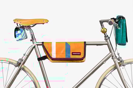 フライターグ新作バッグ「EASY RIDERS」ビジュアル画像